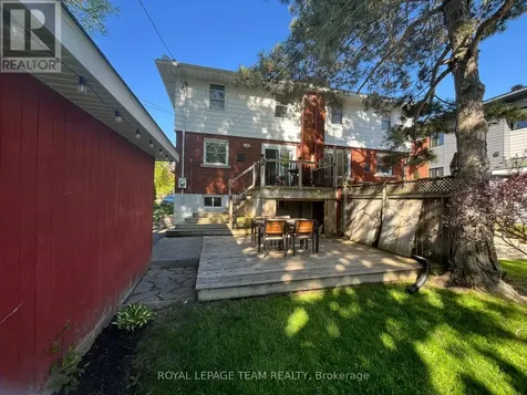 858 Riddell Avenue North Ottawa ON K2A 2V9