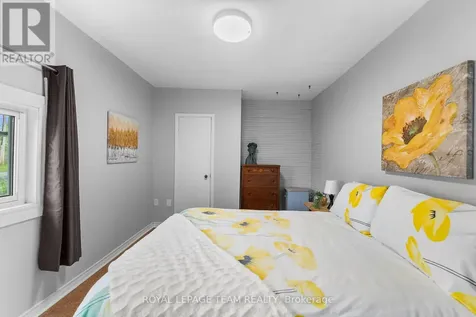 612 Karen Street Laurentian Valley ON K8A 4Y9