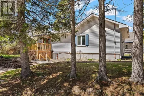 612 Karen Street Laurentian Valley ON K8A 4Y9