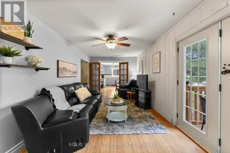 612 Karen Street Laurentian Valley ON K8A 4Y9