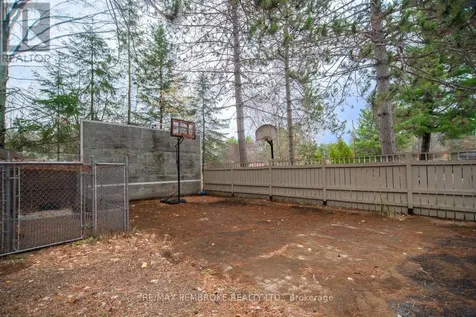 177 Sylvan Drive Petawawa ON K8A 6W7