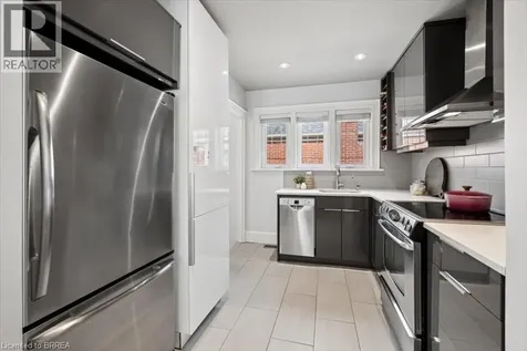 256 Bowman Street Waterloo ON N2J 1W5