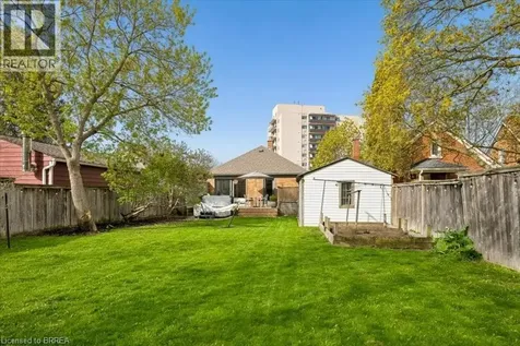 256 Bowman Street Waterloo ON N2J 1W5