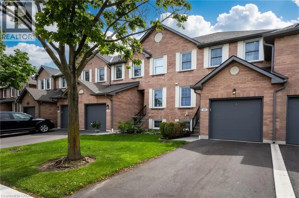 2935 Headon Forest Drive Burlington ON L7M 3Z7