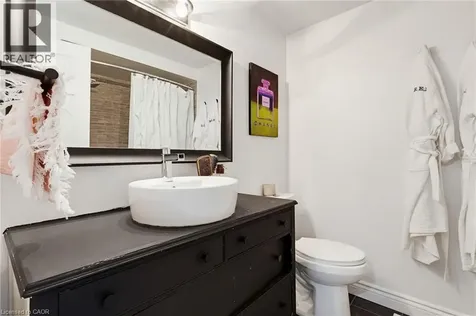 2935 Headon Forest Drive Burlington ON L7M 3Z7
