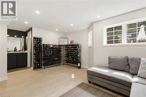 2935 Headon Forest Drive Burlington ON L7M 3Z7