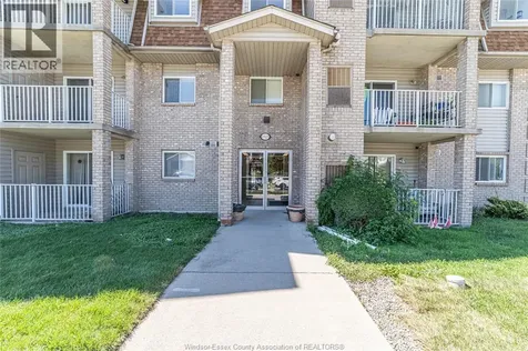 1323 Langlois Avenue Windsor ON N8X 4L8