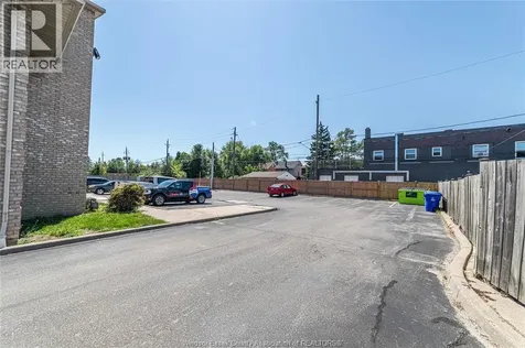 1323 Langlois Avenue Windsor ON N8X 4L8