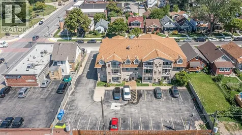 1323 Langlois Avenue Windsor ON N8X 4L8