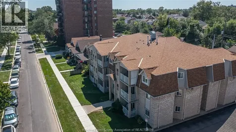1323 Langlois Avenue Windsor ON N8X 4L8
