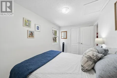 42 Connor Drive Whitchurch-stouffville ON L4A 7X3