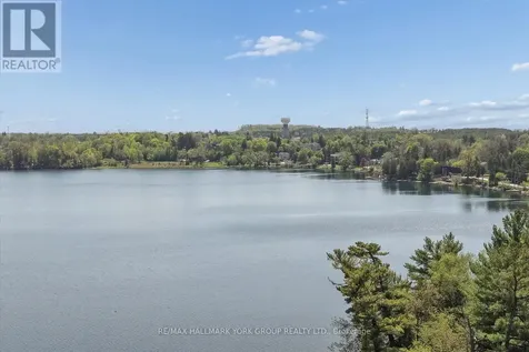 42 Connor Drive Whitchurch-stouffville ON L4A 7X3