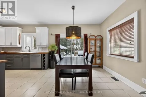 75 62nd Street South Wasaga Beach ON L9Z 1V5