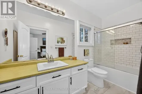 75 62nd Street South Wasaga Beach ON L9Z 1V5
