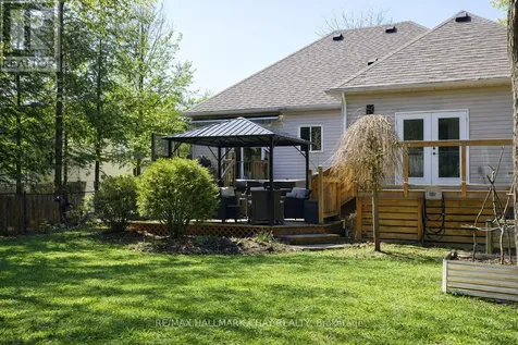 75 62nd Street South Wasaga Beach ON L9Z 1V5