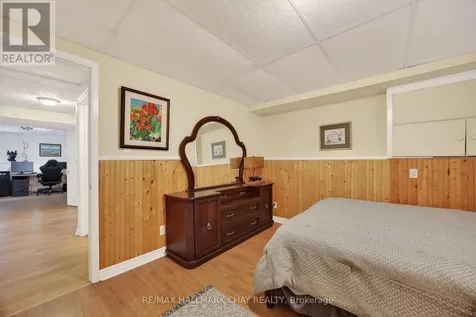 75 62nd Street South Wasaga Beach ON L9Z 1V5
