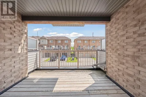 17 Valliere Drive Markham (berczy) ON L6C 0M7