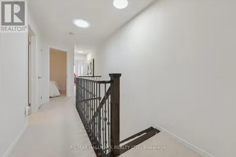 17 Valliere Drive Markham (berczy) ON L6C 0M7