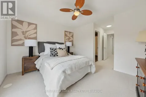 17 Valliere Drive Markham (berczy) ON L6C 0M7