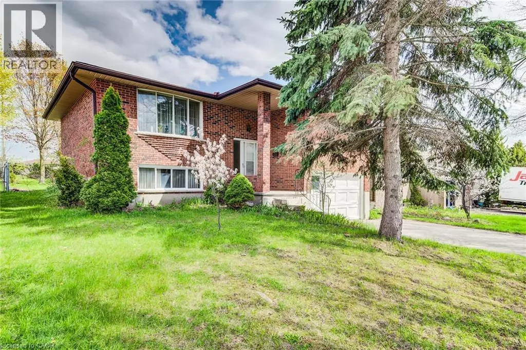 28 Wordsworth Place Kitchener ON N2B 3L1