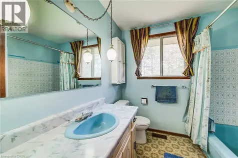 28 Wordsworth Place Kitchener ON N2B 3L1