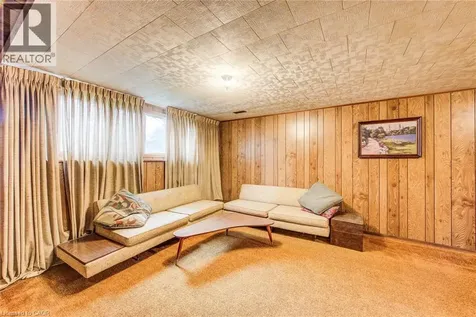 28 Wordsworth Place Kitchener ON N2B 3L1