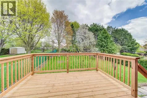 28 Wordsworth Place Kitchener ON N2B 3L1