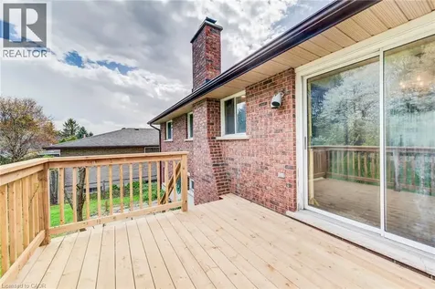 28 Wordsworth Place Kitchener ON N2B 3L1