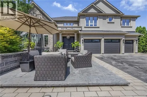 2147 Berwick Drive Burlington ON L7M 4B2