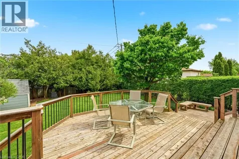 731 Mullin Way Burlington ON L7L 4J8