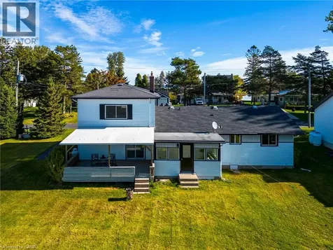44 Old Cut Boulevard Port Rowan ON N0E 1M0