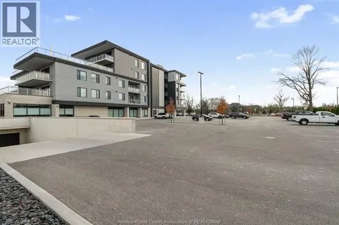 14400 Tecumseh Road East Tecumseh ON N8N 2L8