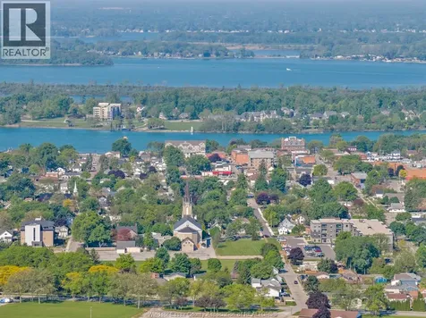 201 Meadowview Avenue Amherstburg ON N9V 0G1
