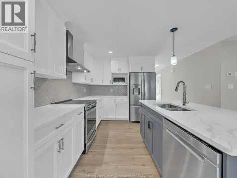 201 Meadowview Avenue Amherstburg ON N9V 0G1