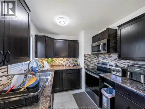 10670 Lambeth Road Windsor ON N8R 1C9