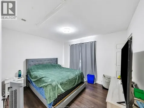 10670 Lambeth Road Windsor ON N8R 1C9