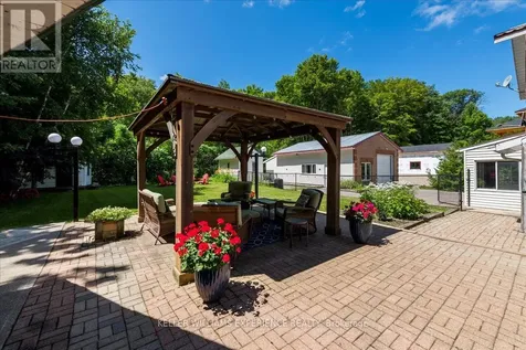1512 Champlain Road Tiny ON L9M 0C1