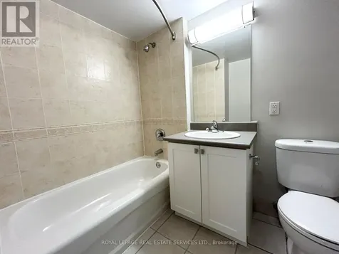 16 Cedarwoods Crescent Kitchener ON N2C 2L4