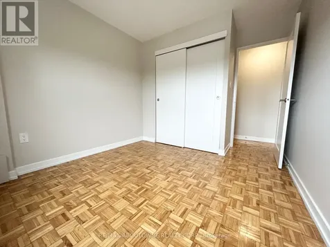 1 Cedarwoods Crescent Kitchener ON N2C 2L8