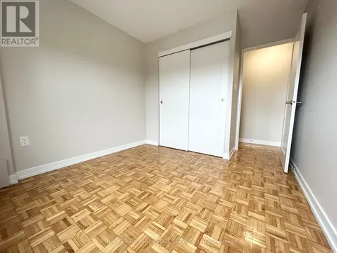 1 Cedarwoods Crescent Kitchener ON N2C 2L8