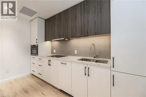 741 King Street West Kitchener ON N2G 0E9