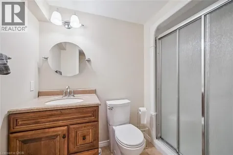 70 Peachtree Crescent Cambridge ON N1S 4W3