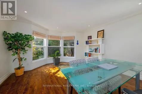122 Willingdon Road Ottawa ON K1M 2G1