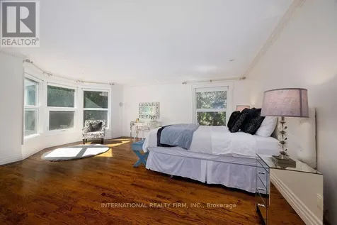122 Willingdon Road Ottawa ON K1M 2G1