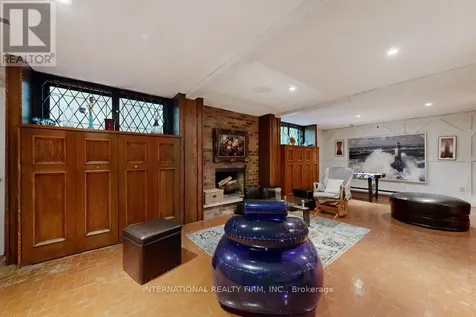 122 Willingdon Road Ottawa ON K1M 2G1
