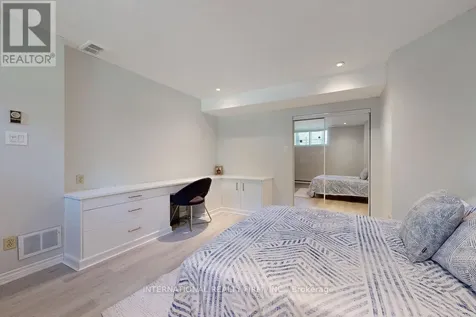 122 Willingdon Road Ottawa ON K1M 2G1