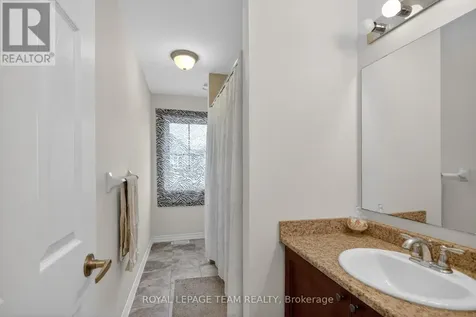 232 Rivertree Street Ottawa ON K2M 0J3