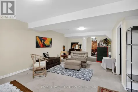 232 Rivertree Street Ottawa ON K2M 0J3