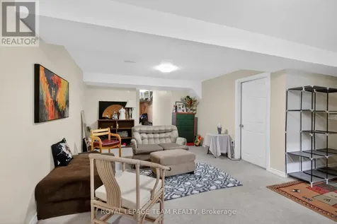 232 Rivertree Street Ottawa ON K2M 0J3
