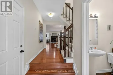 232 Rivertree Street Ottawa ON K2M 0J3